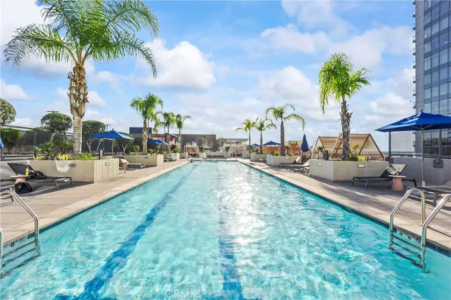 1100 S Grand #A109, Los Angeles, CA 90015 - #3