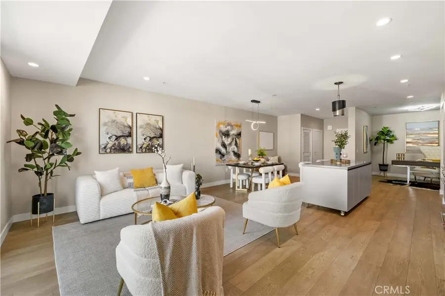 39 S Los Robles Ave. #6010, Pasadena, CA 91101 - #2