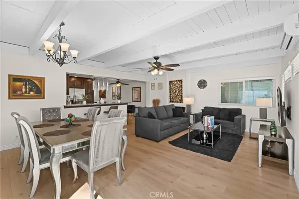 23712 San Dona, Laguna Hills, CA 92653