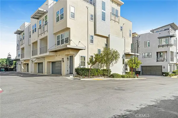 572 E Imperial, El Segundo, CA 90245