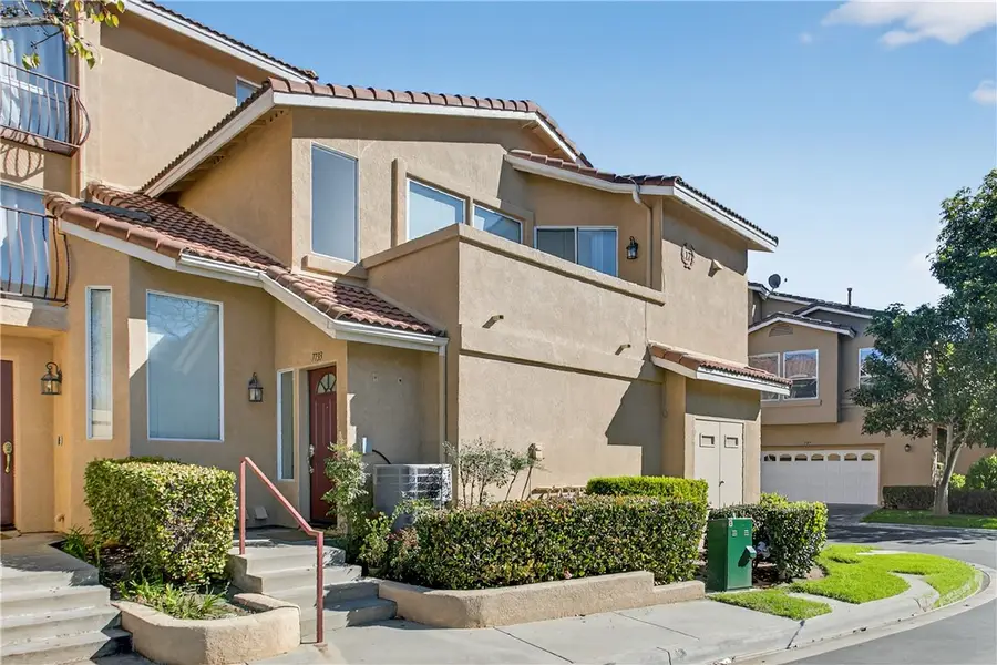 7733 E Portofino, Anaheim, CA 92808 - Image #3