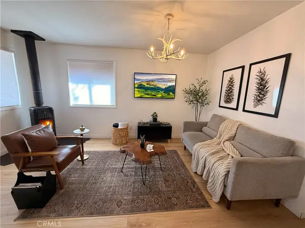 376 Riverside Avenue, Sugarloaf, CA 92386