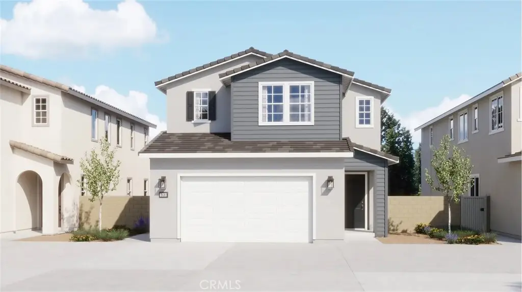 561 Eureka Drive, Santa Paula, CA 93060 - #1
