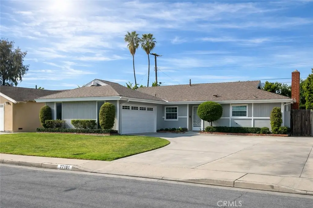17191 Kampen Lane, Huntington Beach, CA 92647 - Image #1