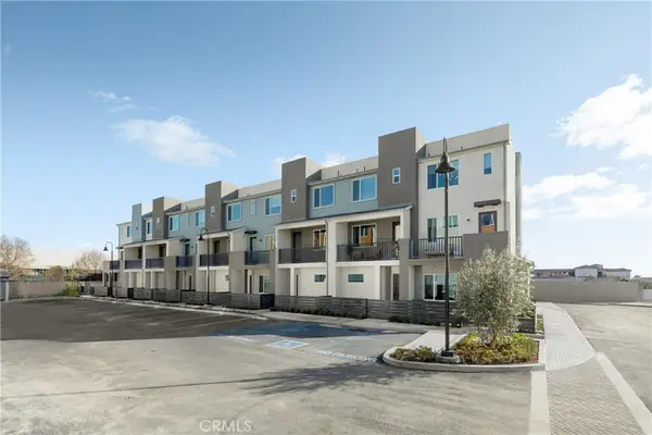 11706 Arkansas Street #E, Artesia, CA 90701