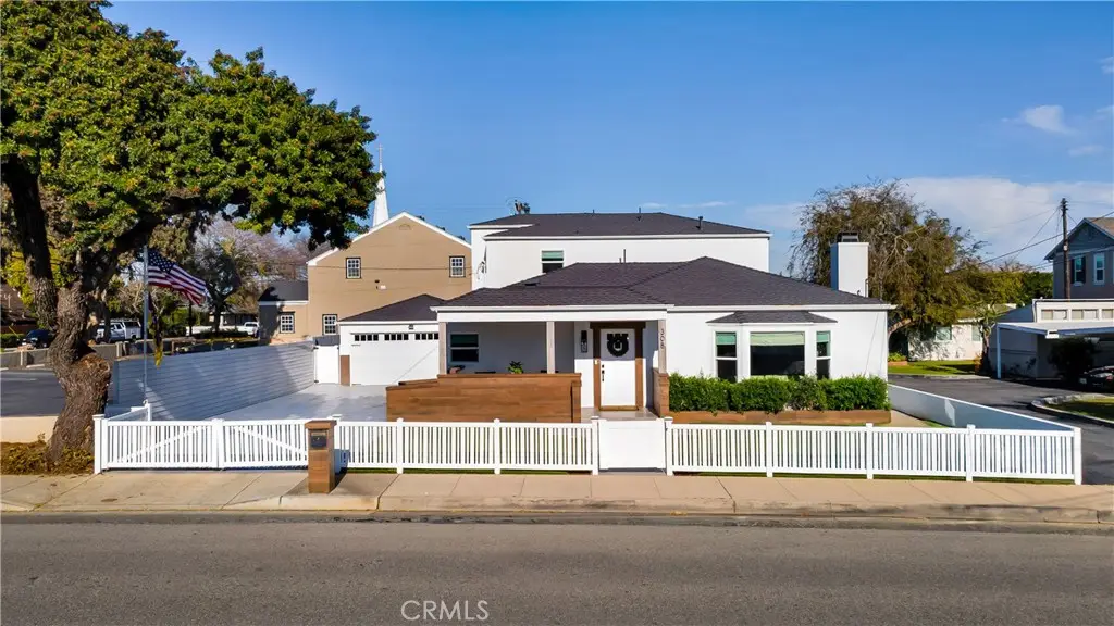 308 E 18th Street, Costa Mesa, CA 92627 - #1
