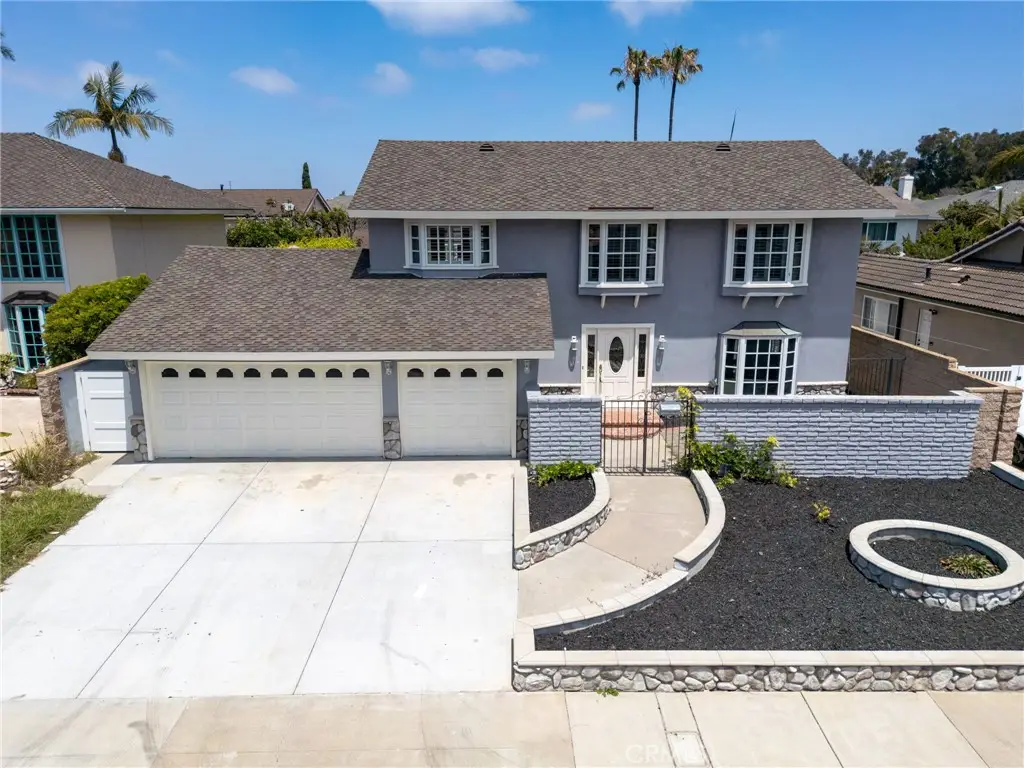 6911 Rio Vista, Huntington Beach, CA 92647 - #1