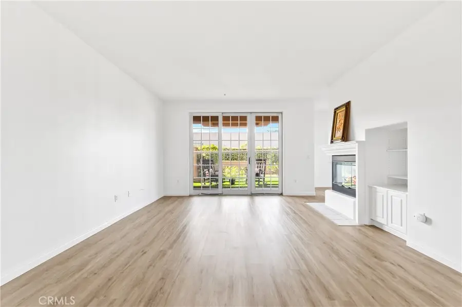 5142 Warner #112, Huntington Beach, CA 92649 - #3