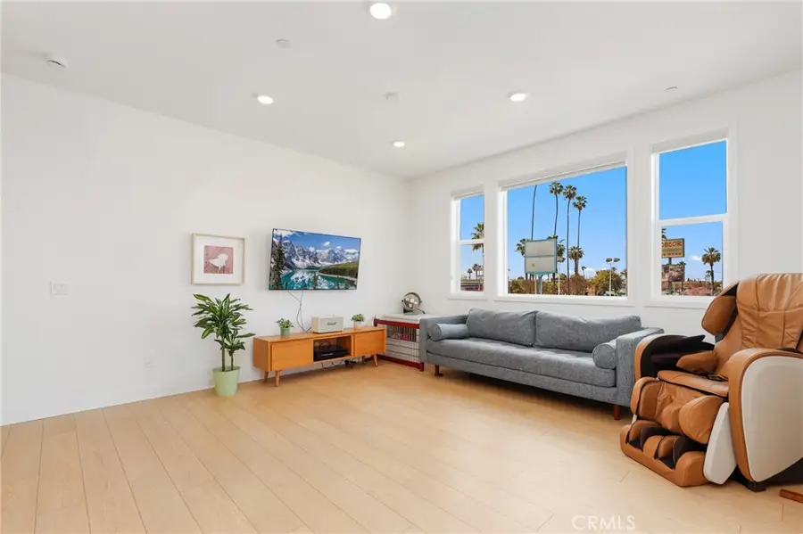 1643 W Lincoln Avenue #102, Anaheim, CA 92801 - #3