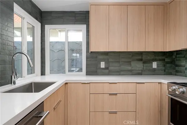 2255 Miramonte Circle W #D, Palm Springs, CA 92264