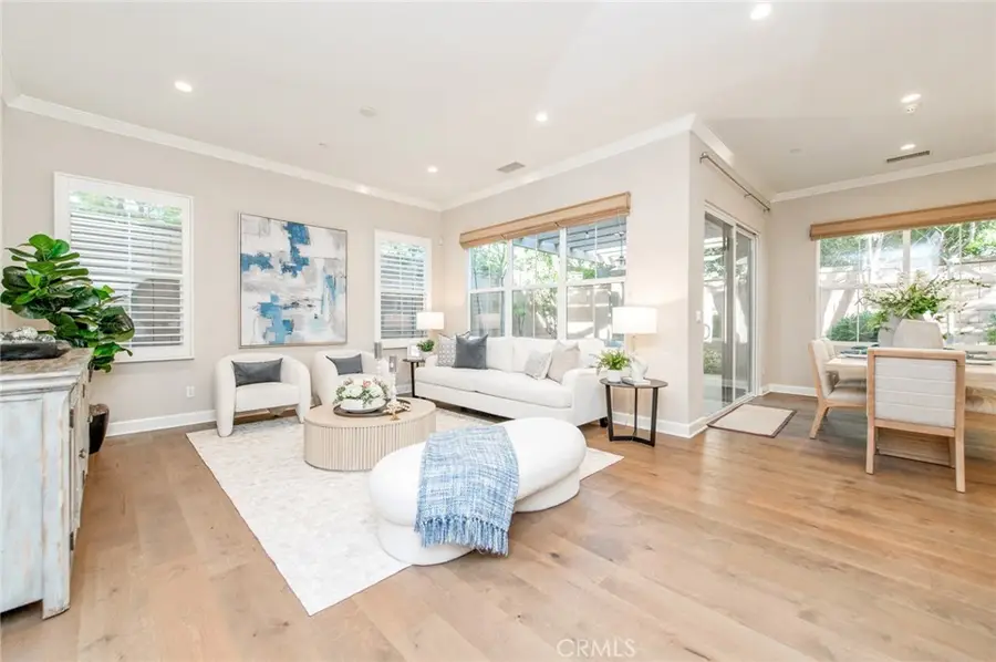 211 Canvas, Irvine, CA 92620 - #3