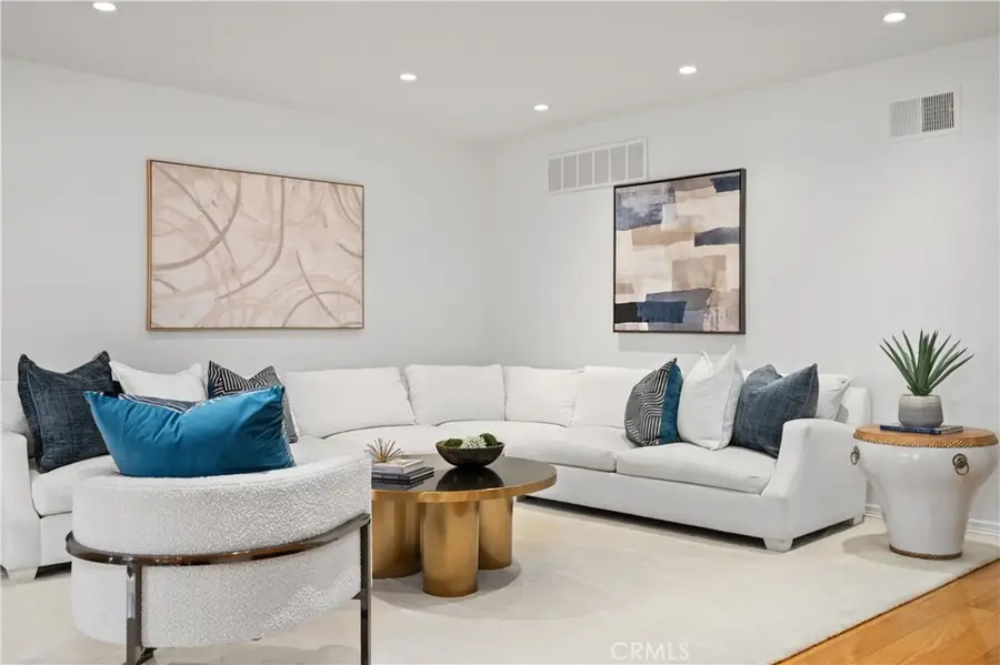 11687 Bellagio #12, Los Angeles, CA 90049 - #3