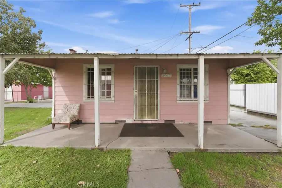 5617 Loveland St, Bell Gardens, CA 90201 - #2