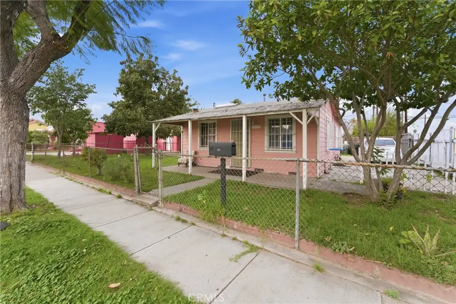 5617 Loveland St, Bell Gardens, CA 90201 - #3