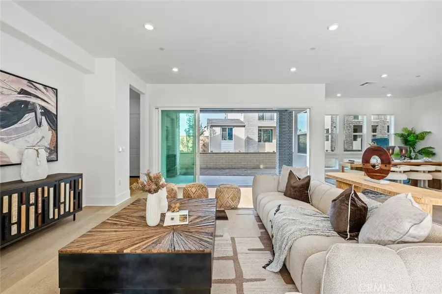 209 Junco, Irvine, CA 92618 - #3