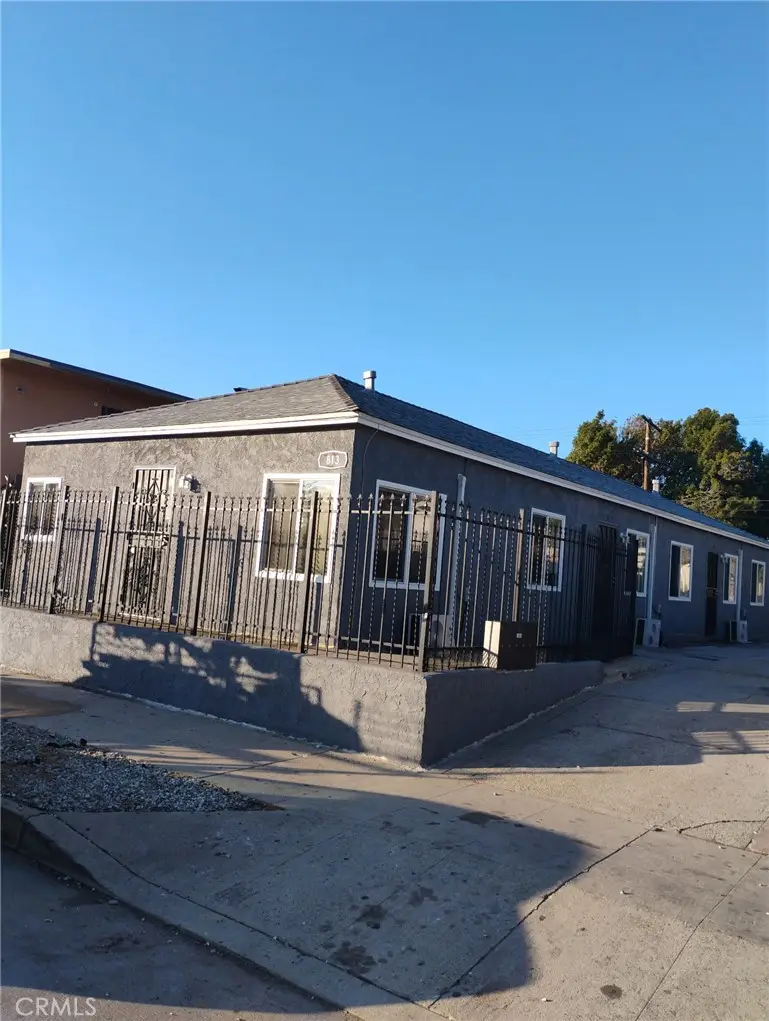813 E Imperial, Los Angeles, CA 90059 - #1
