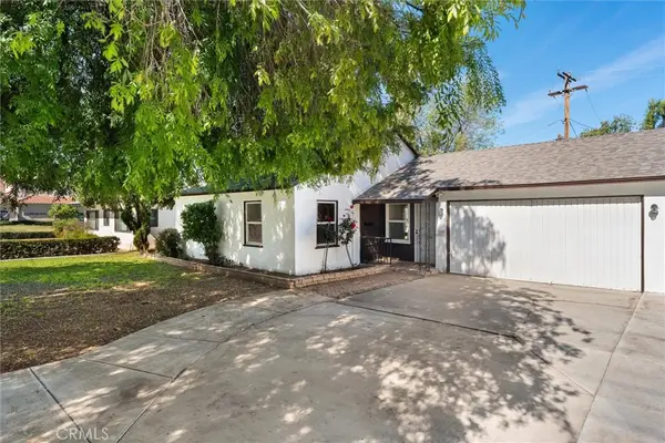 3623 Arlington Ave, Riverside, CA 92506