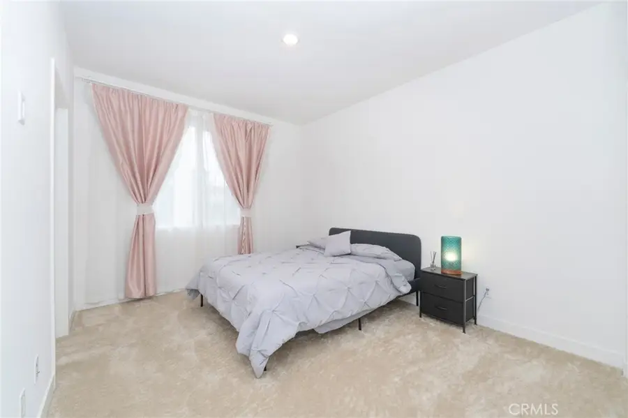 275 Lynx, Irvine, CA 92618 - #3