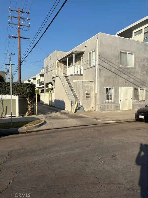223 E Eagle, Long Beach, CA 90806