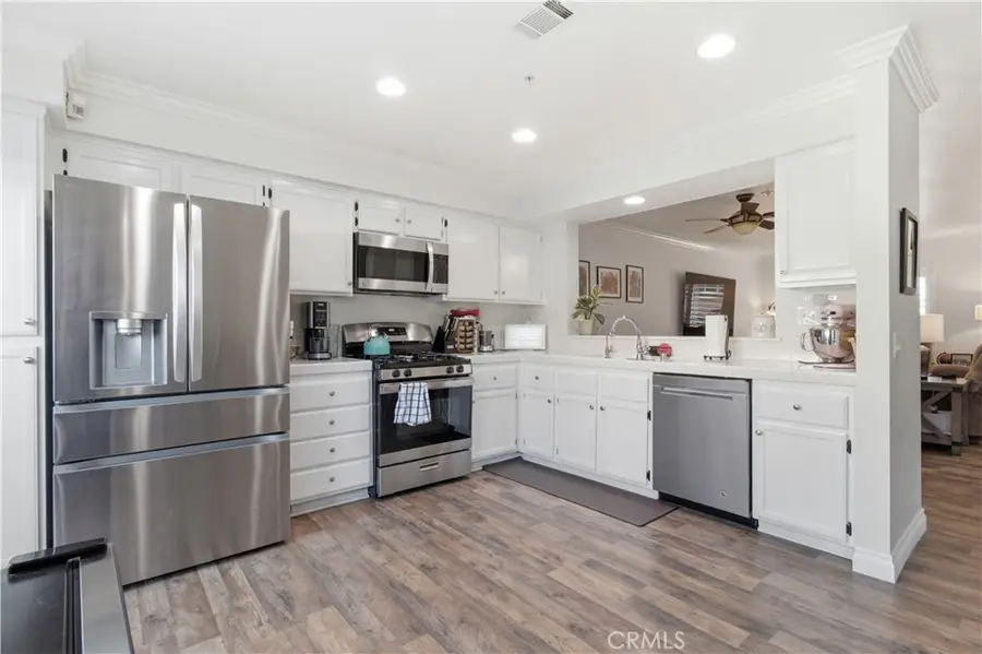 1045 E Broadway, Anaheim, CA 92805 - #2