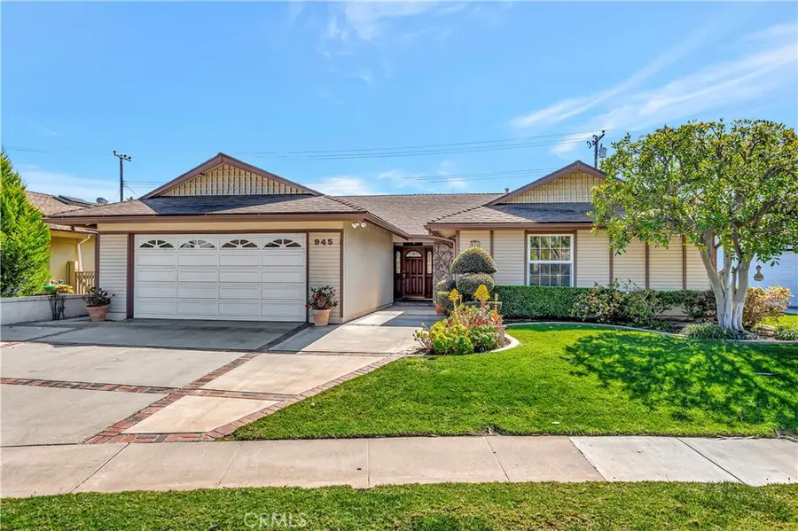 945 Lansing Lane, Costa Mesa, CA 92626 - #2