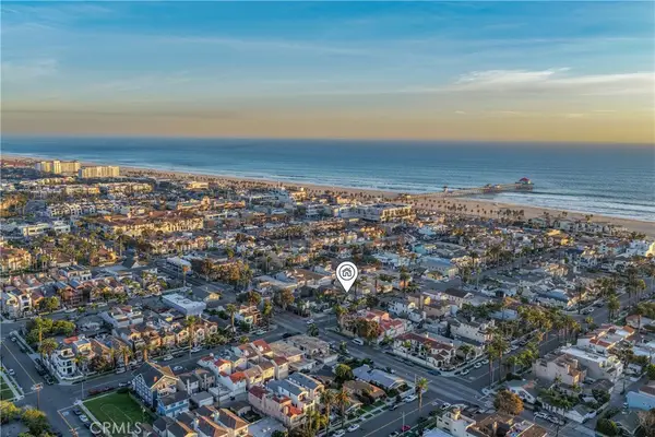 318 8th Street, Huntington Beach, CA 92648