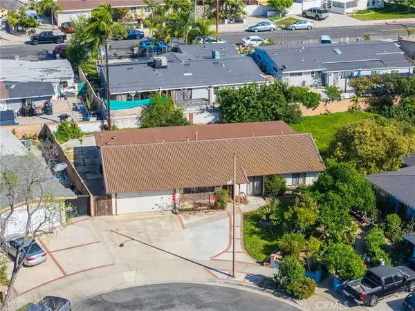 4202 West Fay Circle, Santa Ana, CA 92703