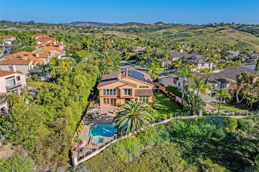 2 Salermo, Laguna Niguel, CA 92677 - #2