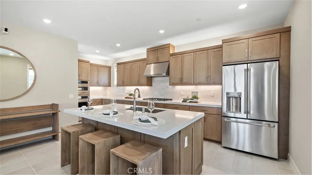 924 Chinon, Irvine, CA 92618 - #1