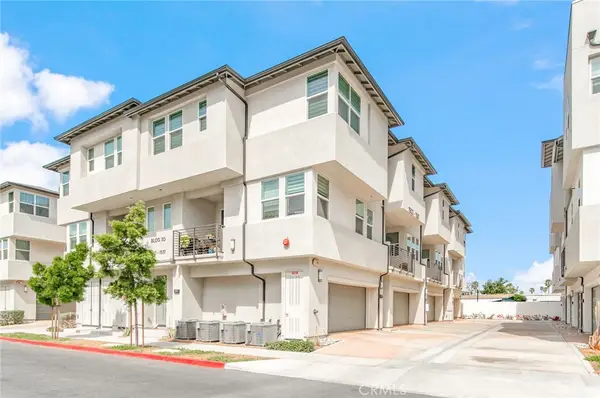 1515 W Bushell St, Anaheim, CA 92805