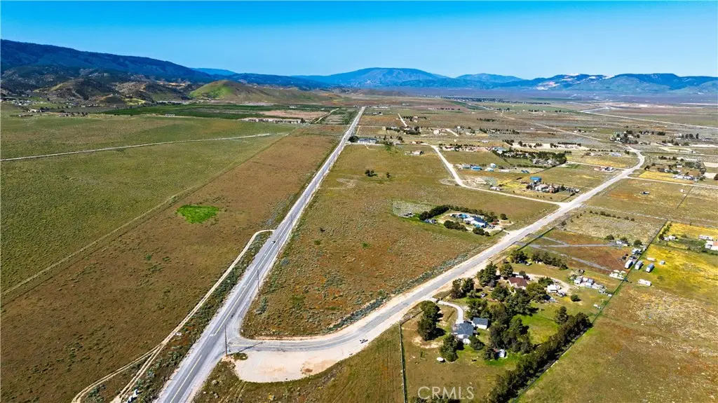 0 La Petite, Fairmont, CA 93536 - #1