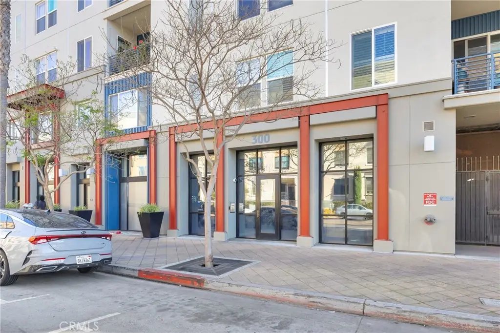 300 E 4th #115, Long Beach, CA 90802 - #1