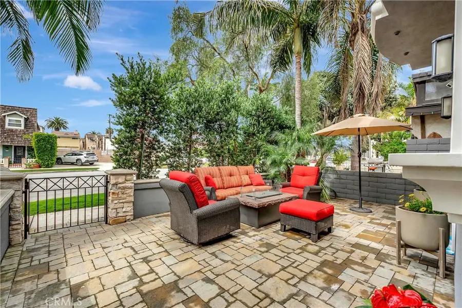 614 16th Street, Huntington Beach, CA 92648 - #3