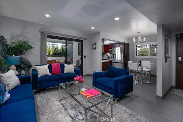 5301 E Waverly #211, Palm Springs, CA 92264