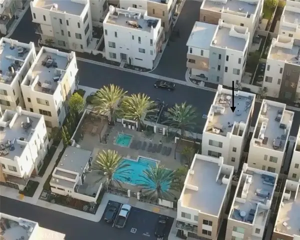 39 Ebb Tide Cir, Newport Beach, CA 92663