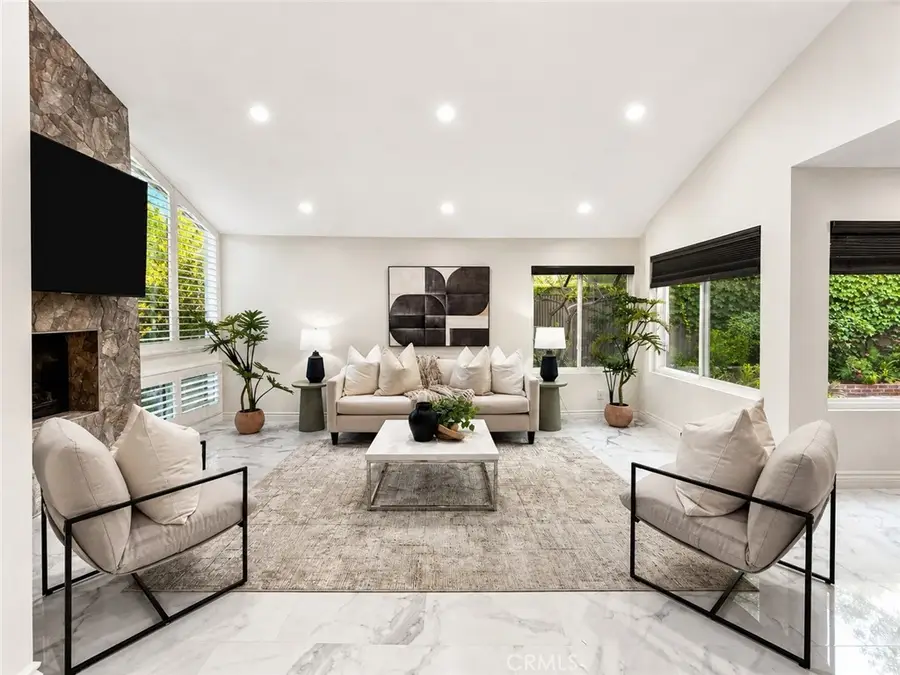 42 Almond Tree Ln, Irvine, CA 92612 - #3