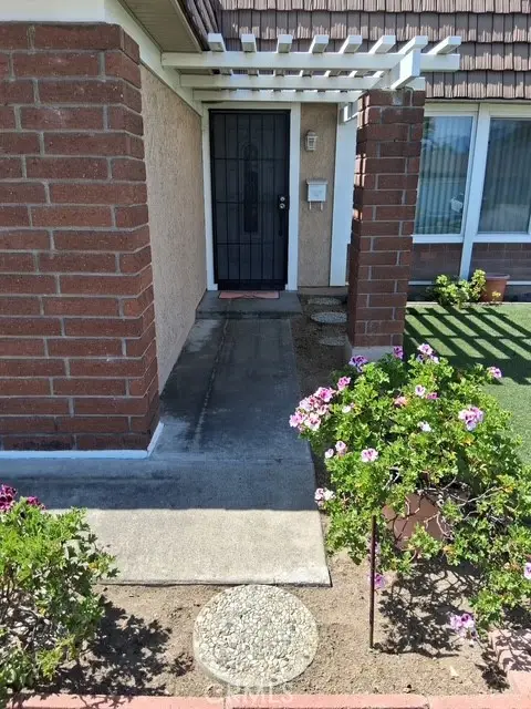 25141 Madeira, Laguna Hills, CA 92653 - #2