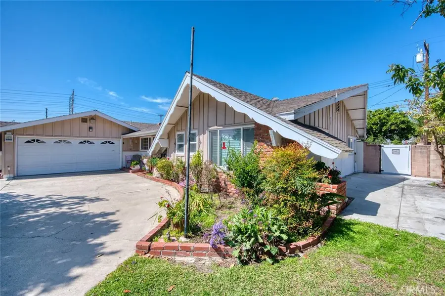 2661 W Chanticleer Road, Anaheim, CA 92804 - #3