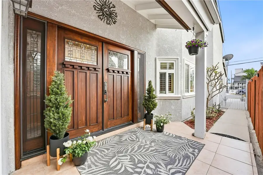 219 Memphis Ave, Huntington Beach, CA 92648 - #2