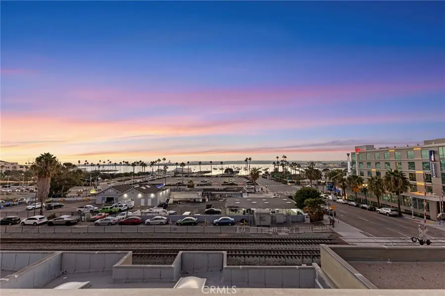 941 W Hawthorn #9, San Diego, CA 92101 - #2