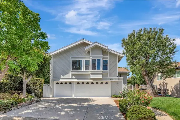 25511 Alisal Ave, Laguna Hills, CA 92653