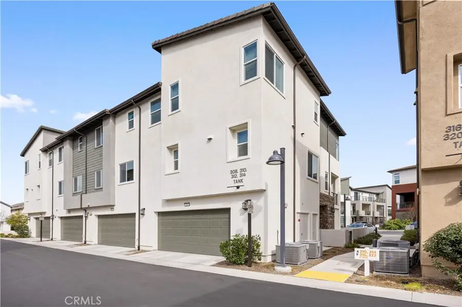 312 Tank, Irvine, CA 92618 - #3