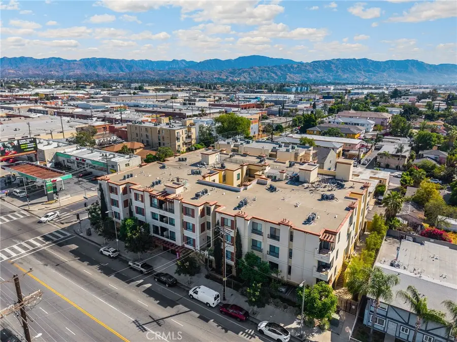 6938 Laurel Canyon Boulevard #303, North Hollywood, CA 91605 - #2