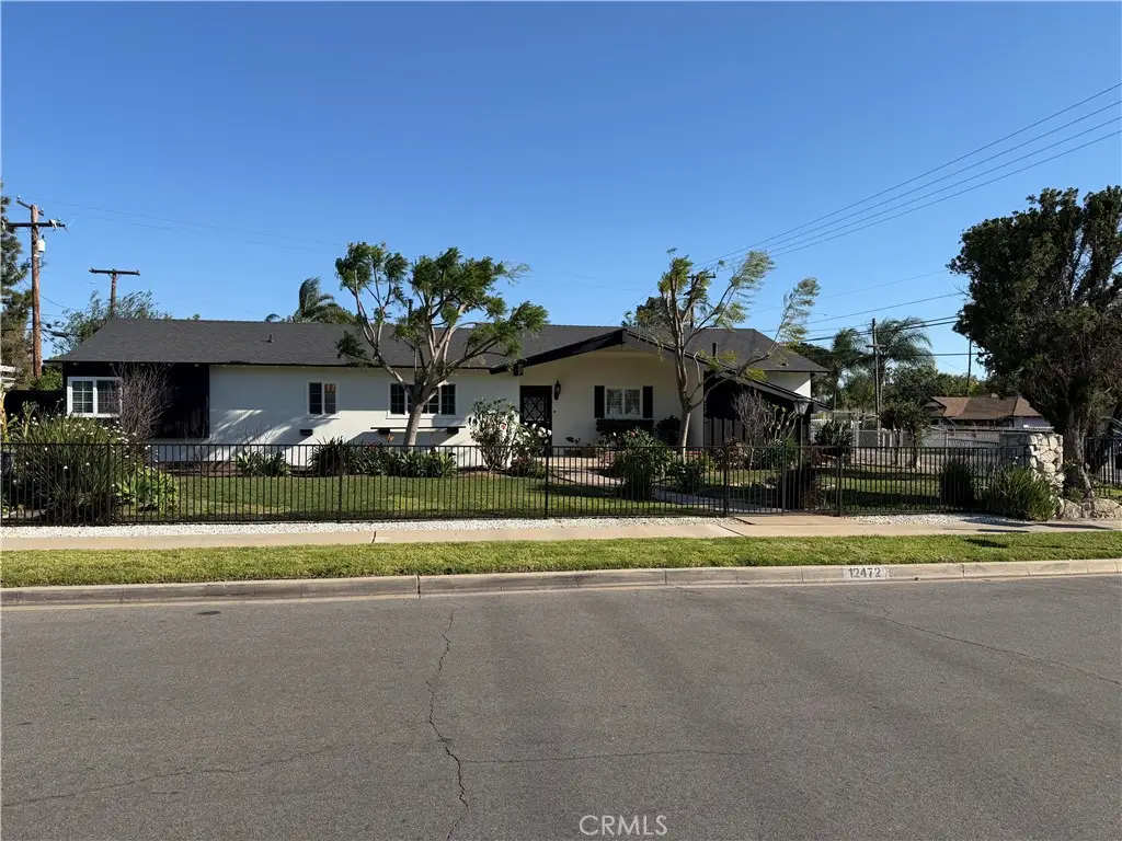 12472 Woodlawn Avenue, North Tustin, CA 92780 - #1