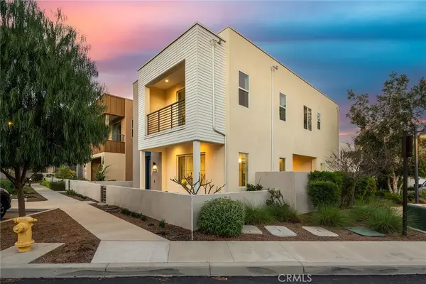 446 Chorus, Irvine, CA 92618