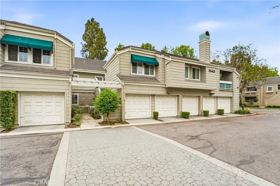 19401 Sunray Lane #204, Huntington Beach, CA 92648 - #2