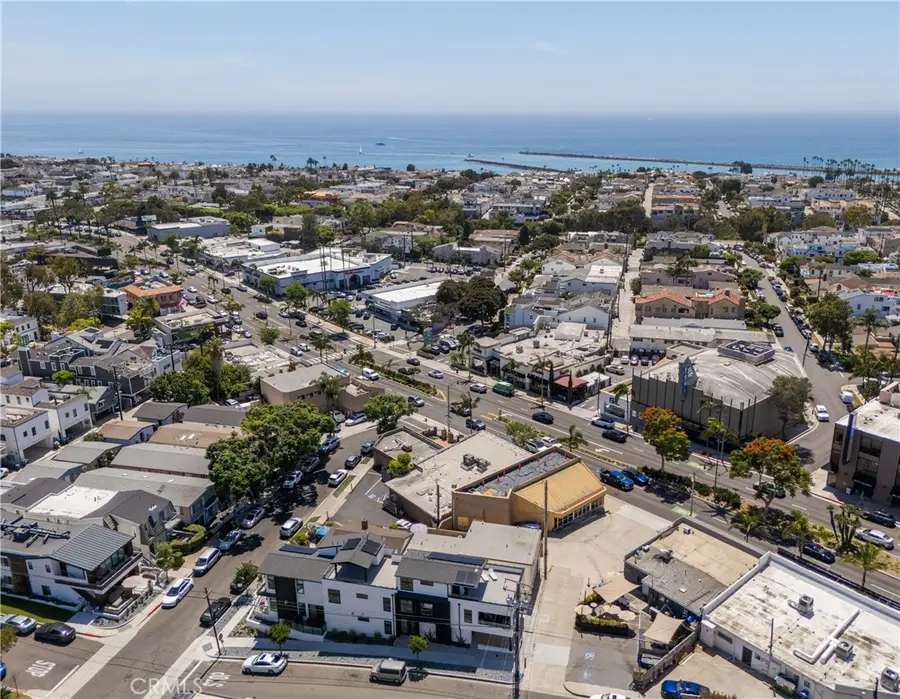 521 Iris Avenue, Corona Del Mar, CA 92625 - #3