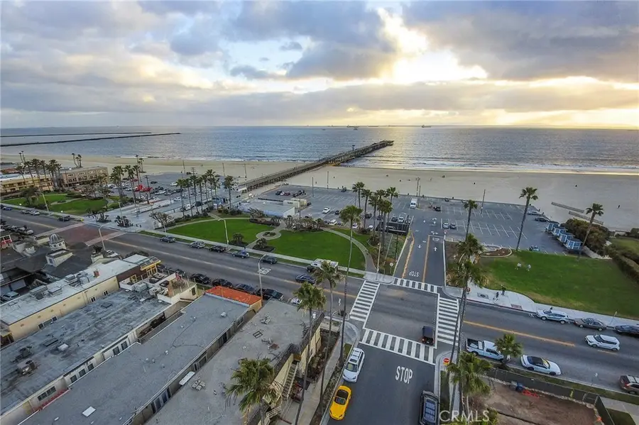 805 Ocean Avenue #6, Seal Beach, CA 90740 - #2