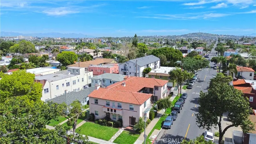 2200 Chestnut, Long Beach, CA 90806 - #2