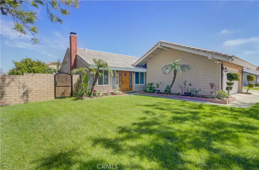 292 N Camino Arroyo, Anaheim Hills, CA 92807 - #2
